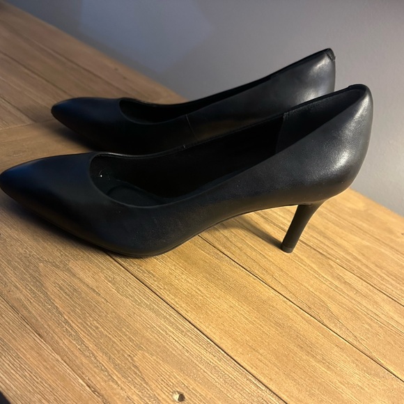 Rockport Women's Total Motion 75mm Pointy Leather Pump Black Size 8.5 NEW - Picture 12 of 13